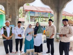 PD IPARI Aceh Utara Salurkan Wakaf Al-Qur’an untuk Dayah Tahfidzul Qur’an Ar-Raudhah dan Balai Pengajian Baitussabri